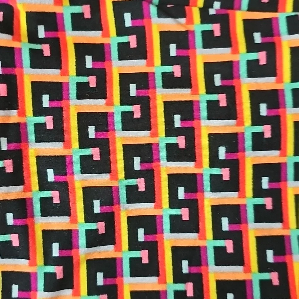 BUNDLE OF LU LA ROE LEGGINGS - Picture 3 of 9